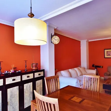 He Center Apartment