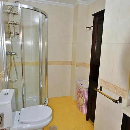 He Center Apartment