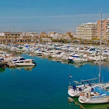 He Center Apartment Torrevieja